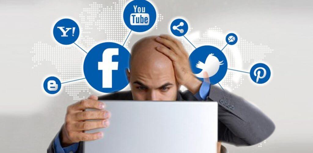 خطة إدارة مواقع التواصل الاجتماعي (1)