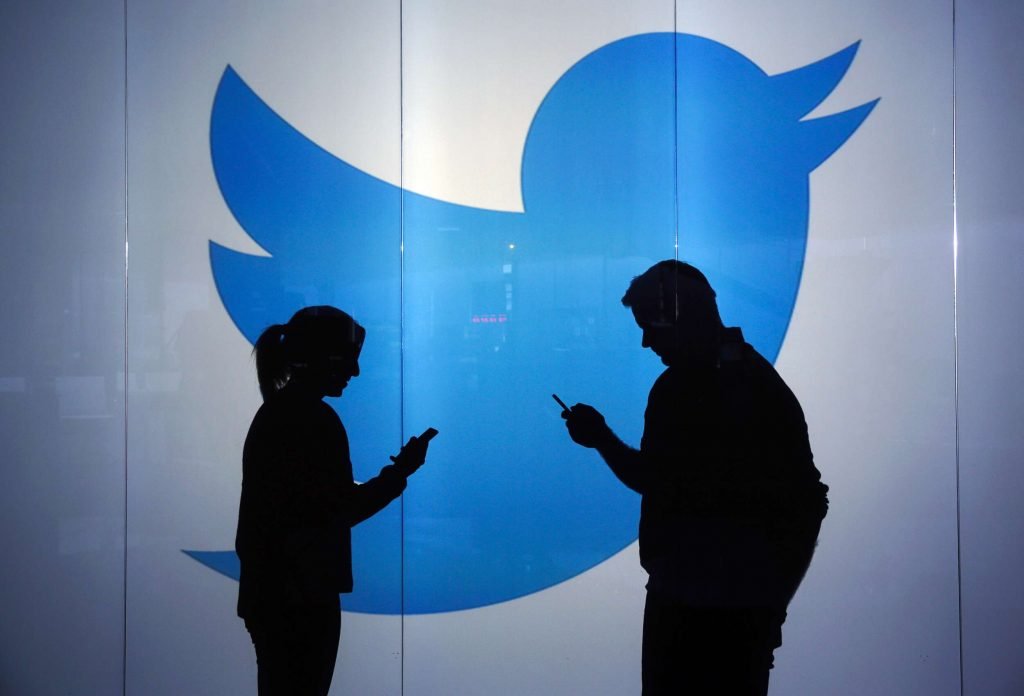 دليل إدارة صفحات تويتر وطرق زيادة المتابعين